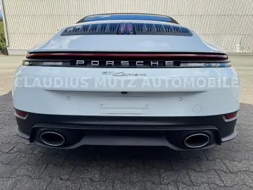 PORSCHE 992.2 Cabrio  SPORTABGAS   BOSE   KEYLESS   360