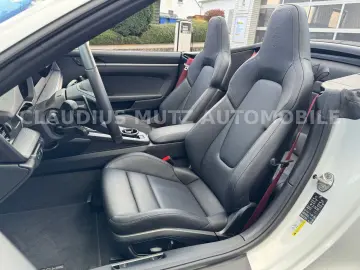 PORSCHE 992.2 Cabrio  SPORTABGAS   BOSE   KEYLESS   360