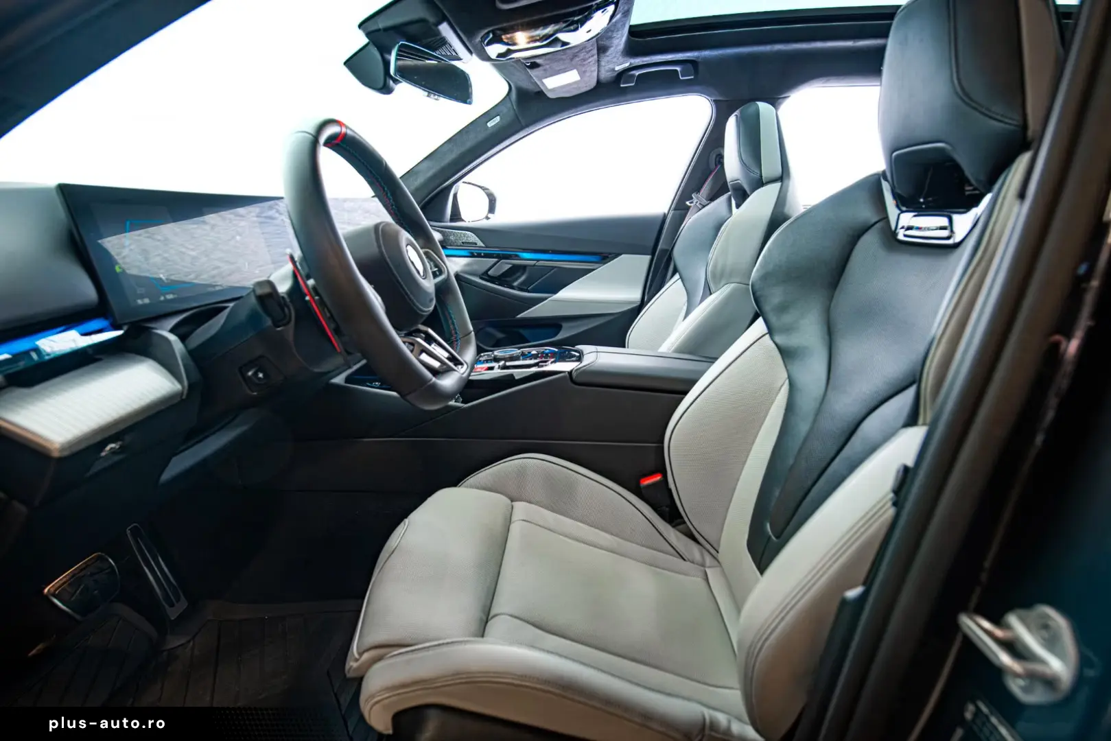 BMW M5 Touring   G99   M Drivers Package