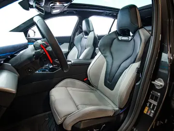BMW M5 Touring   G99   M Drivers Package