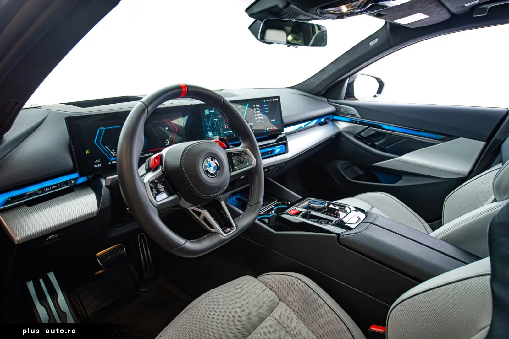 BMW M5 Touring   G99   M Drivers Package