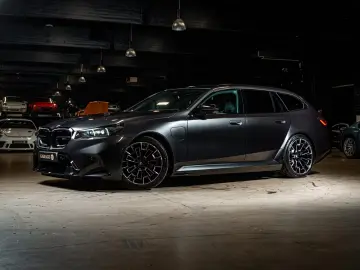 BMW M5 Touring   G99   M Drivers Package