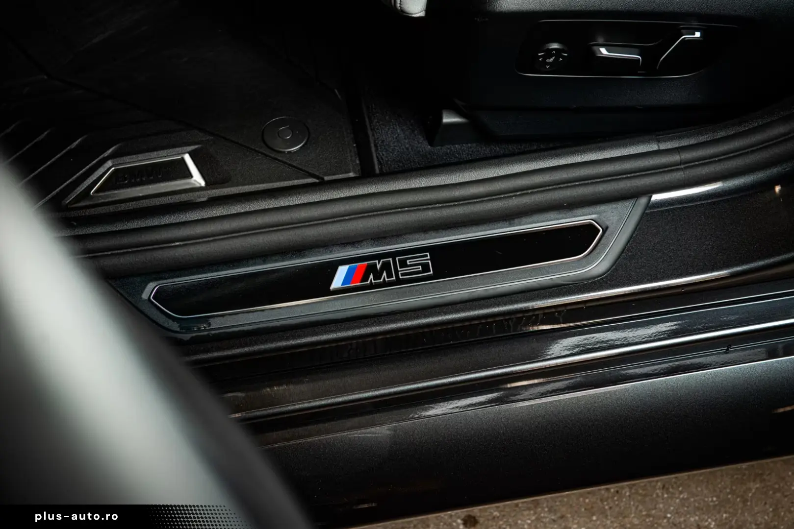 BMW M5 Touring   G99   M Drivers Package