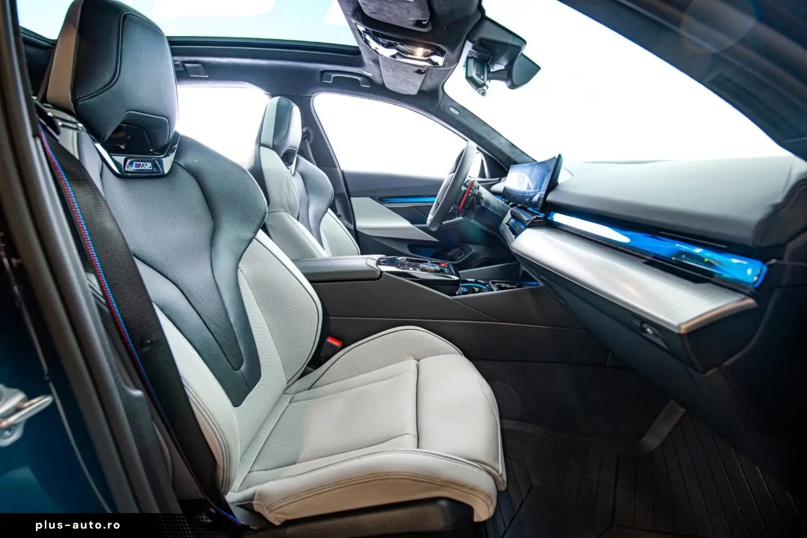 BMW M5 Touring   G99   M Drivers Package