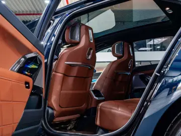 BMW 760 7 Serie M760e xDrive - Full PPF - Executive