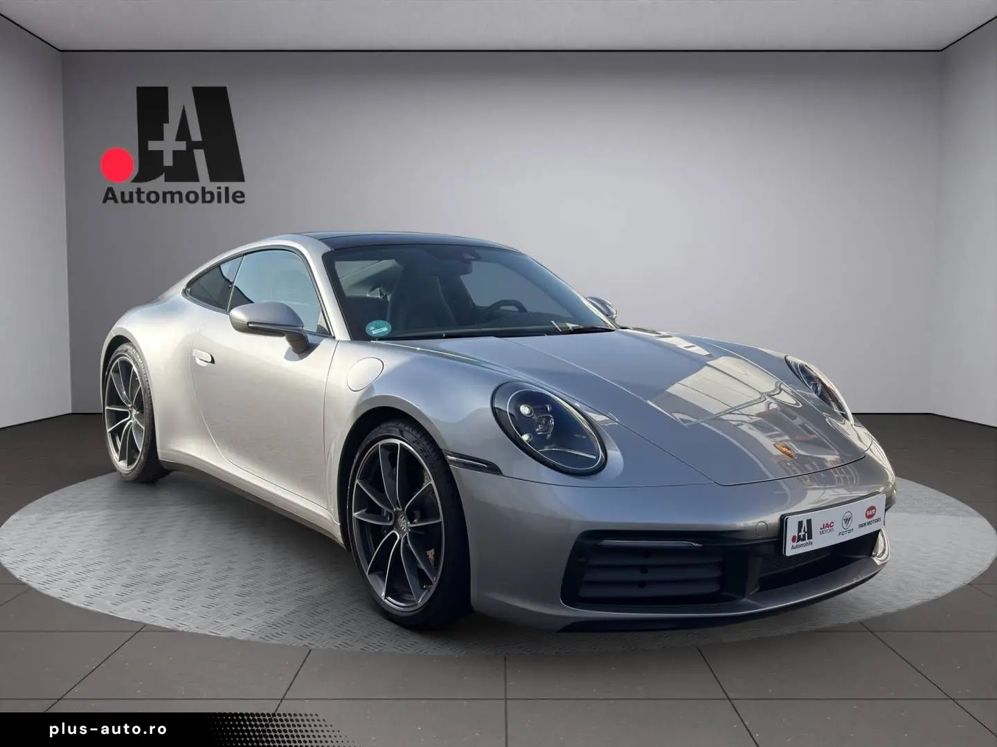 PORSCHE 911 Carrera