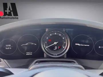 PORSCHE 911 Carrera