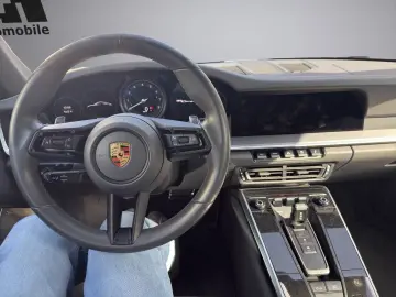 PORSCHE 911 Carrera