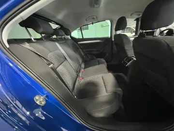 SKODA Superb 2.0 TDI Lim.