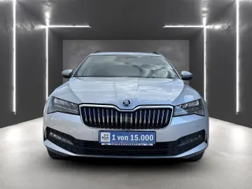 SKODA Superb Combi 2.0 TDI