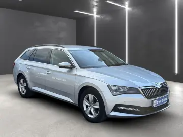 SKODA Superb Combi 2.0 TDI