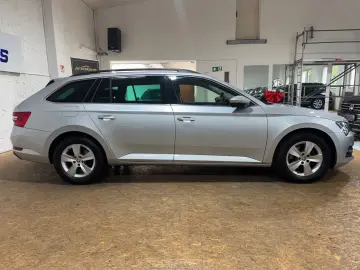 SKODA SuperbCombi 2.0TDI DSG