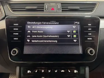 SKODA SuperbCombi 2.0TDI DSG