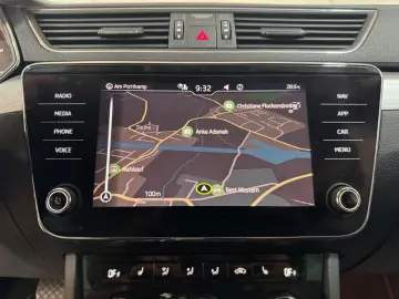 SKODA SuperbCombi 2.0TDI DSG