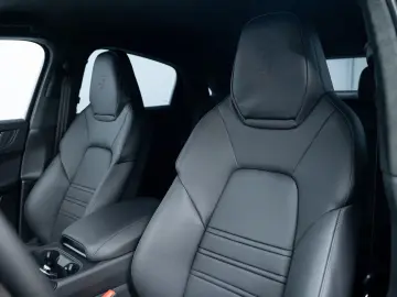 Porsche Cayenne Turbo E-Hybrid Coupé mit GT Pakket