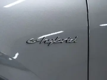 Porsche Cayenne Turbo E-Hybrid Coupé mit GT Pakket