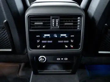 Porsche Cayenne Turbo E-Hybrid Coupé mit GT Pakket