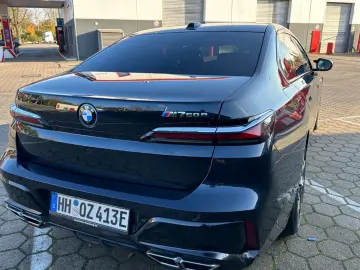 BMW M760 Baureihe 7 Lim M760 e xDrive