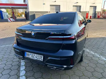 BMW M760 Baureihe 7 Lim M760 e xDrive