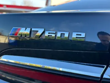 BMW M760 Baureihe 7 Lim M760 e xDrive