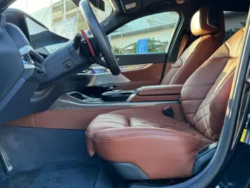 BMW M760 Baureihe 7 Lim M760 e xDrive