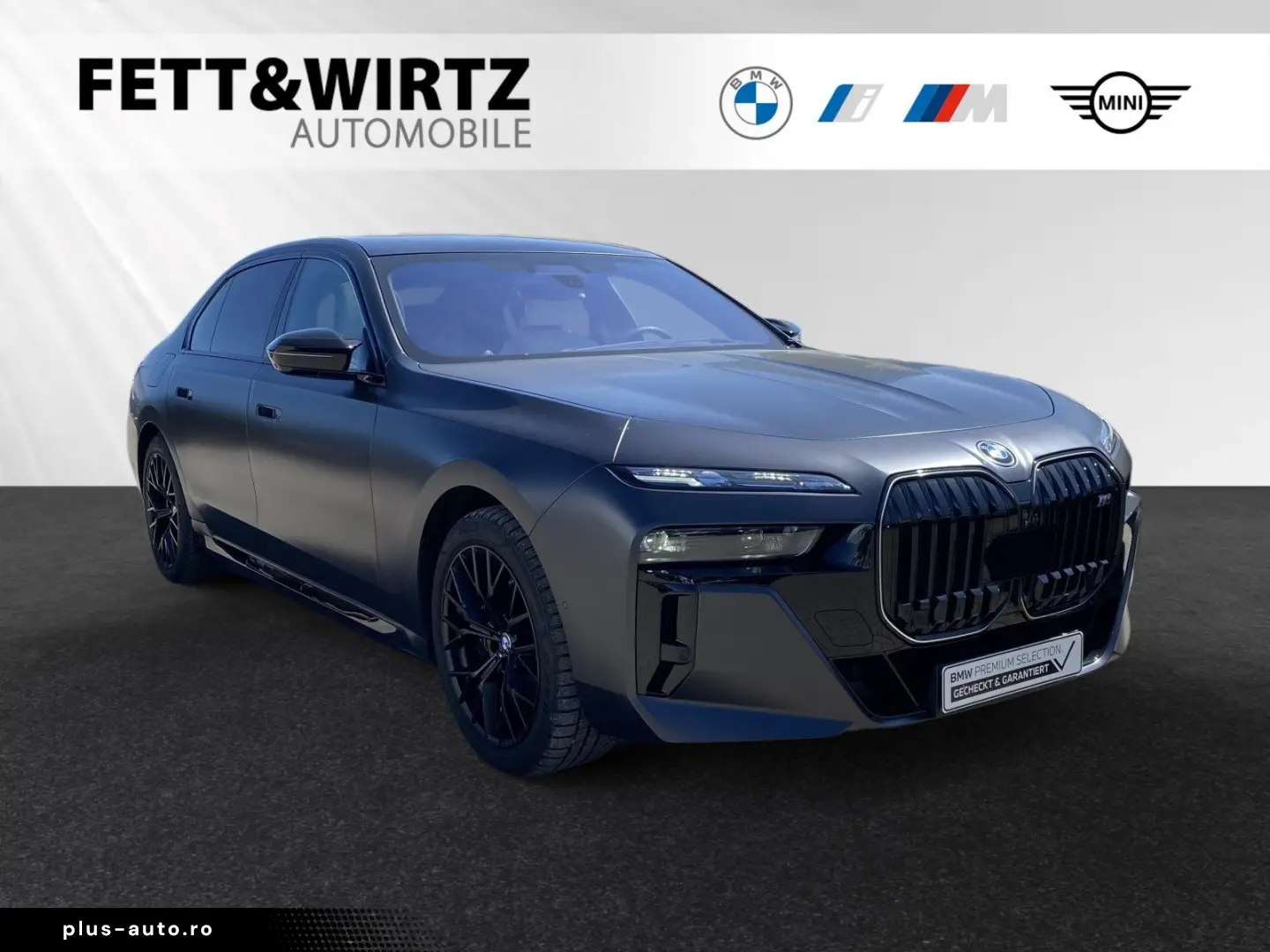 BMW M760e xDrive  FrozenDeepGrey  TV-FondEntertainme