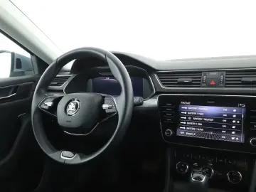 SKODA Superb 1.4 Plug-in Hybrid Ambition iV