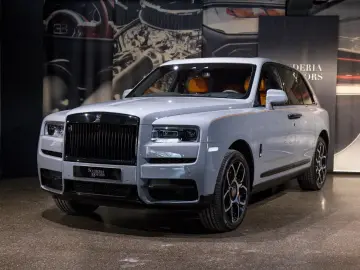 ROLLS ROYCE CULLINAN BLACK BADGE   STAR   ROOF   MANDARIN