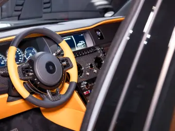 ROLLS ROYCE CULLINAN BLACK BADGE   STAR   ROOF   MANDARIN
