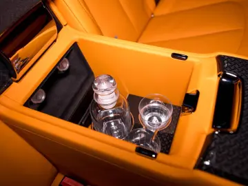 ROLLS ROYCE CULLINAN BLACK BADGE   STAR   ROOF   MANDARIN