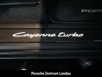 PORSCHE Cayenne Turbo E-Hybrid Coupe mit GT-Paket PDCC