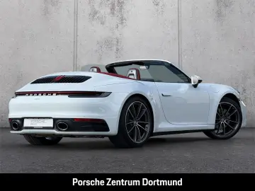 PORSCHE 992 911 Carrera Cabriolet Sportabgas Sportsitze