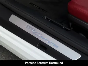 PORSCHE 992 911 Carrera Cabriolet Sportabgas Sportsitze