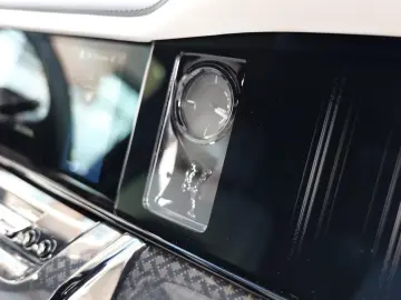 Rolls-Royce Cullian Black Badge 4 Seats I Starlight I TV I M