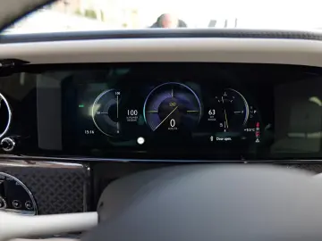 Rolls-Royce Cullian Black Badge 4 Seats I Starlight I TV I M