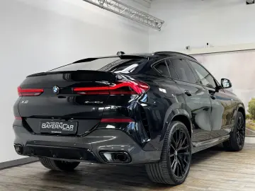 BMW X6 xDrive40d M Sport Pro 22Zoll AHK Massage ACC