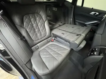 BMW X6 xDrive40d M Sport Pro 22Zoll AHK Massage ACC