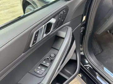 BMW X6 xDr30d M Sport Pro ACC 360 Pano H&K 22Zoll