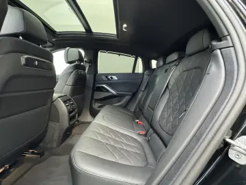 BMW X6 xDr30d M Sport Pro ACC 360 Pano H&K 22Zoll
