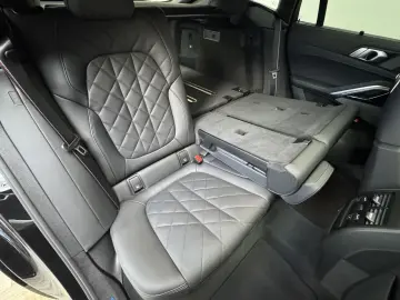 BMW X6 xDr30d M Sport Pro ACC 360 Pano H&K 22Zoll