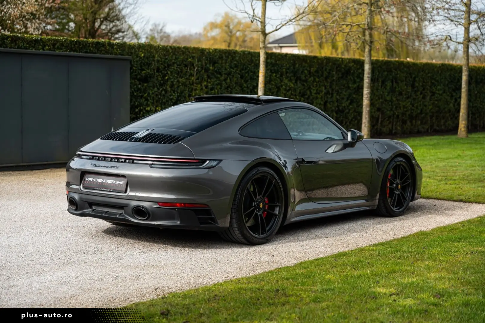 PORSCHE C2 GTS COUPE PANO CHRONO BOSE SPORTEXHAUST VAT
