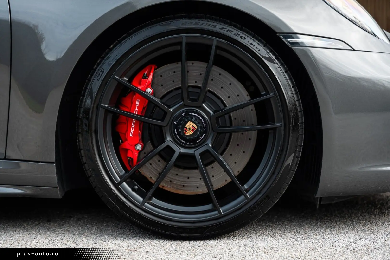 PORSCHE C2 GTS COUPE PANO CHRONO BOSE SPORTEXHAUST VAT