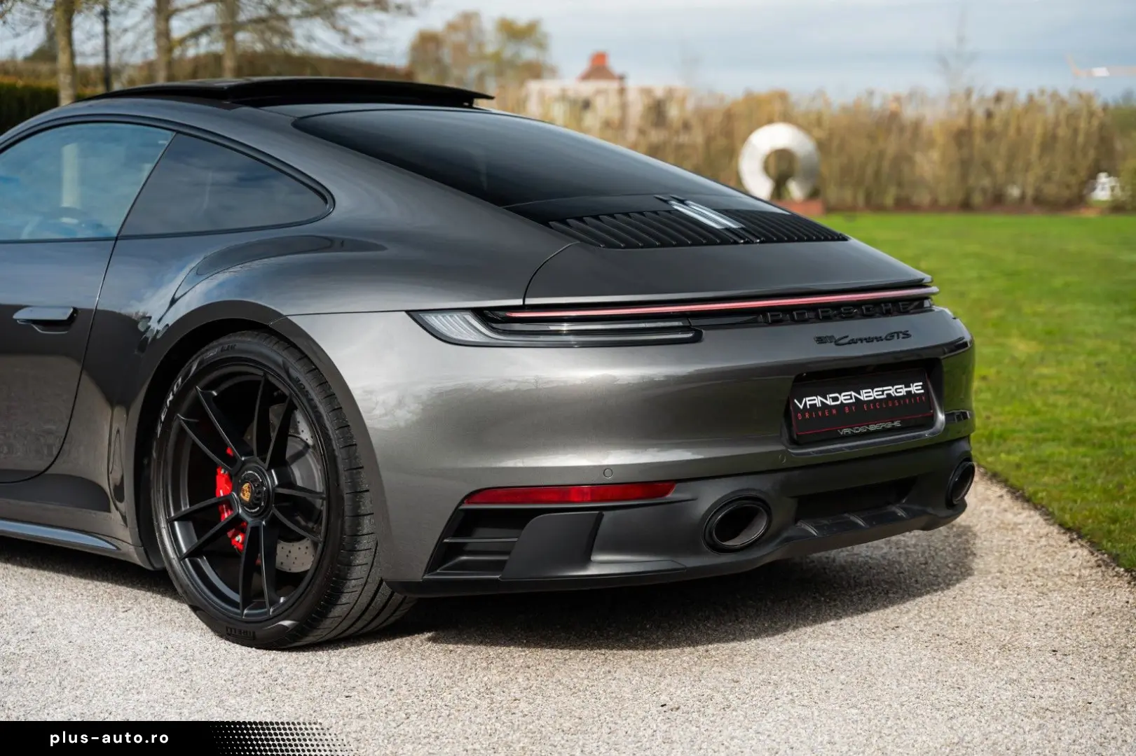 PORSCHE C2 GTS COUPE PANO CHRONO BOSE SPORTEXHAUST VAT