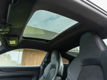 PORSCHE C2 GTS COUPE PANO CHRONO BOSE SPORTEXHAUST VAT