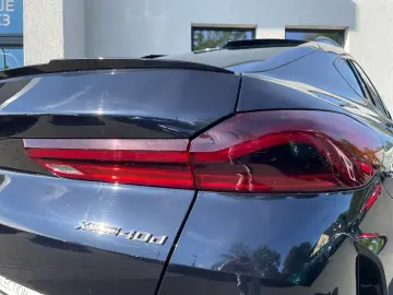 BMW X6 xDrive40d M Sport    AHK Sky Lounge H&K HUD