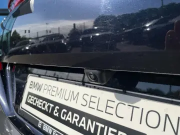 BMW X6 xDrive40d M Sport    AHK Sky Lounge H&K HUD