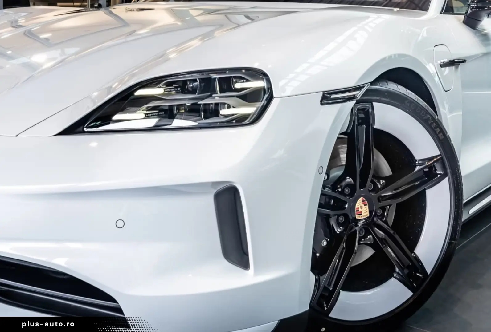 Porsche Taycan 4 Black Edition InnoDrive SoftClose