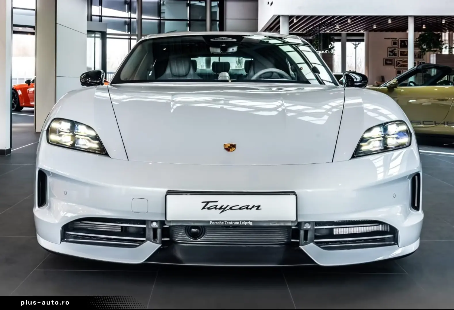 Porsche Taycan 4 Black Edition InnoDrive SoftClose