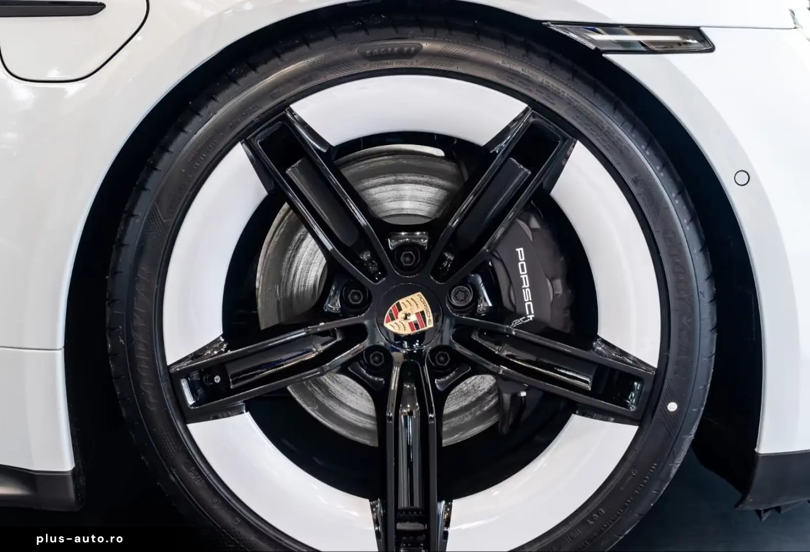 Porsche Taycan 4 Black Edition InnoDrive SoftClose