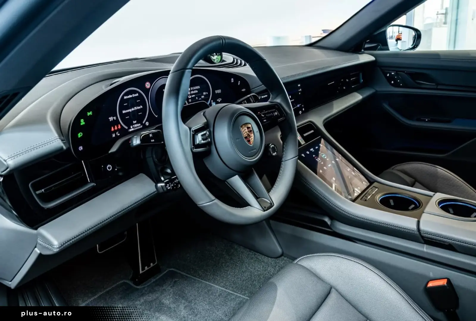 Porsche Taycan 4 Black Edition InnoDrive SoftClose